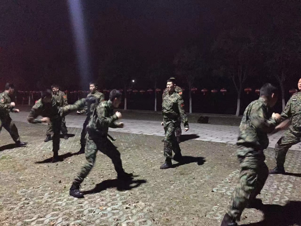 ѵ������