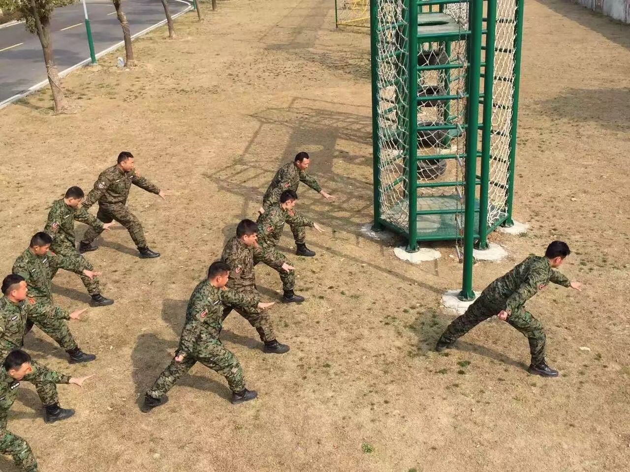 ѵ������